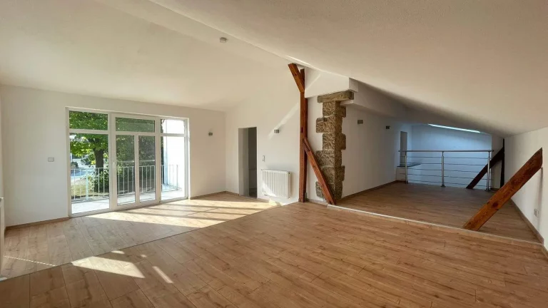 Moderne Doppelhaushälfte in Forchheim/Burk